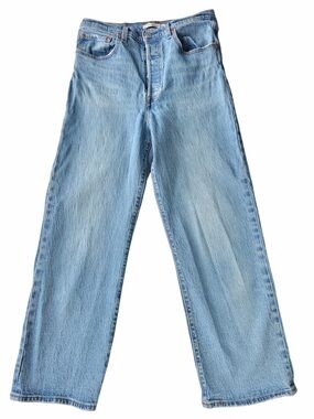 Levi’s Premium Denim Classic Ribcage Straight Ankle Jeans  light blue size 30
